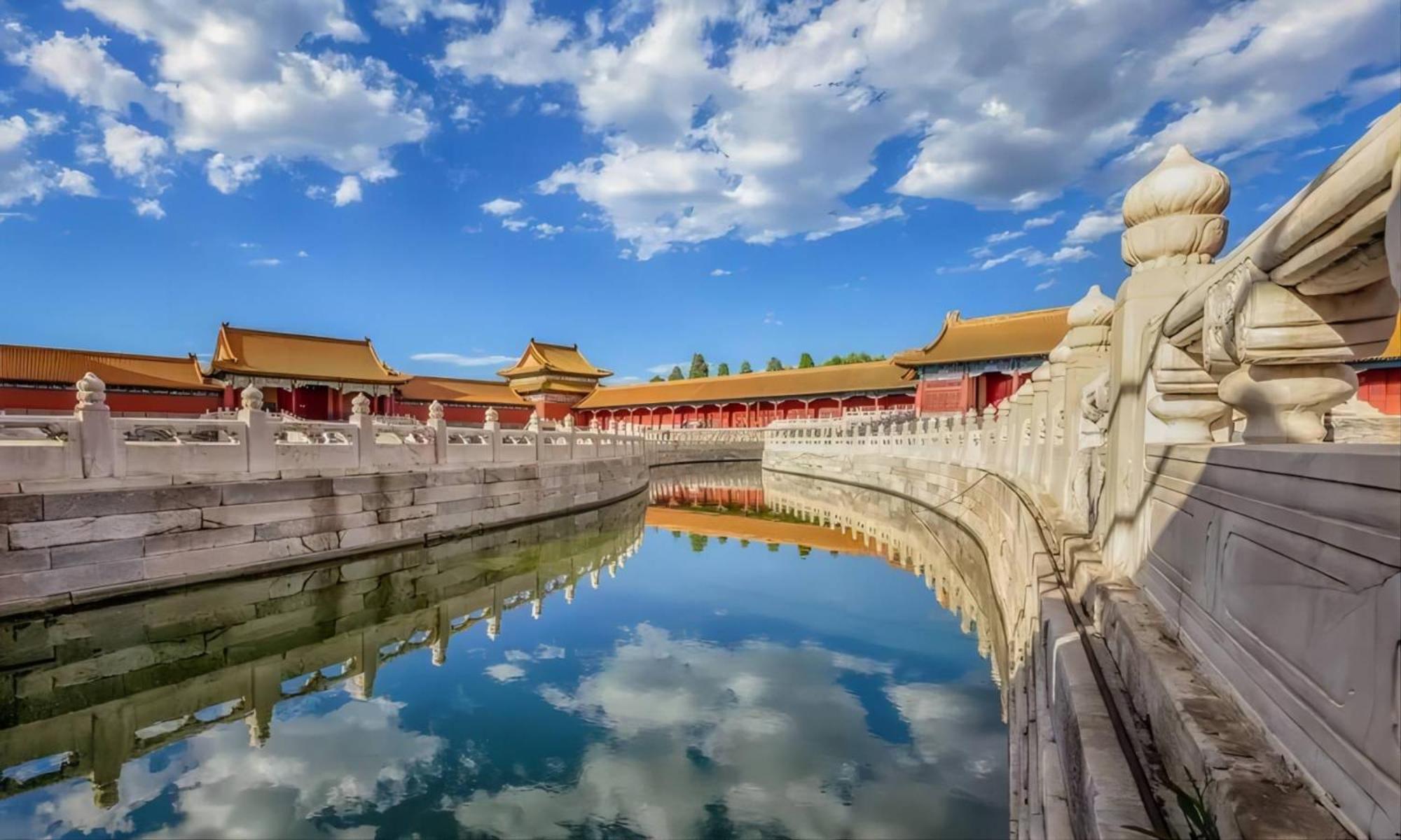 Happy Dragon Hotel -- Nearby Tiananmen Square & Forbidden City & Wangfujing Street & Line 5,6,8 Subway Nearby & Free Coffee & Free Laundry & Fluent English Speaking & Tourist Attractions Ticket Service & Free Wifi Unlimited For Western Software Beijing Exterior photo